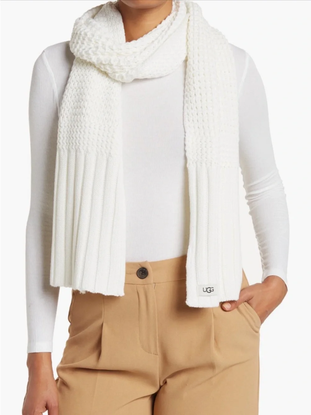 UGG Textured Knit Scarf in Winter White NWT
